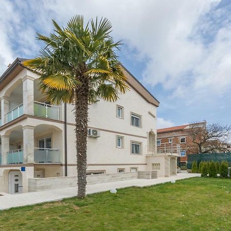Villa Stephany ポレッチ エクステリア 写真
