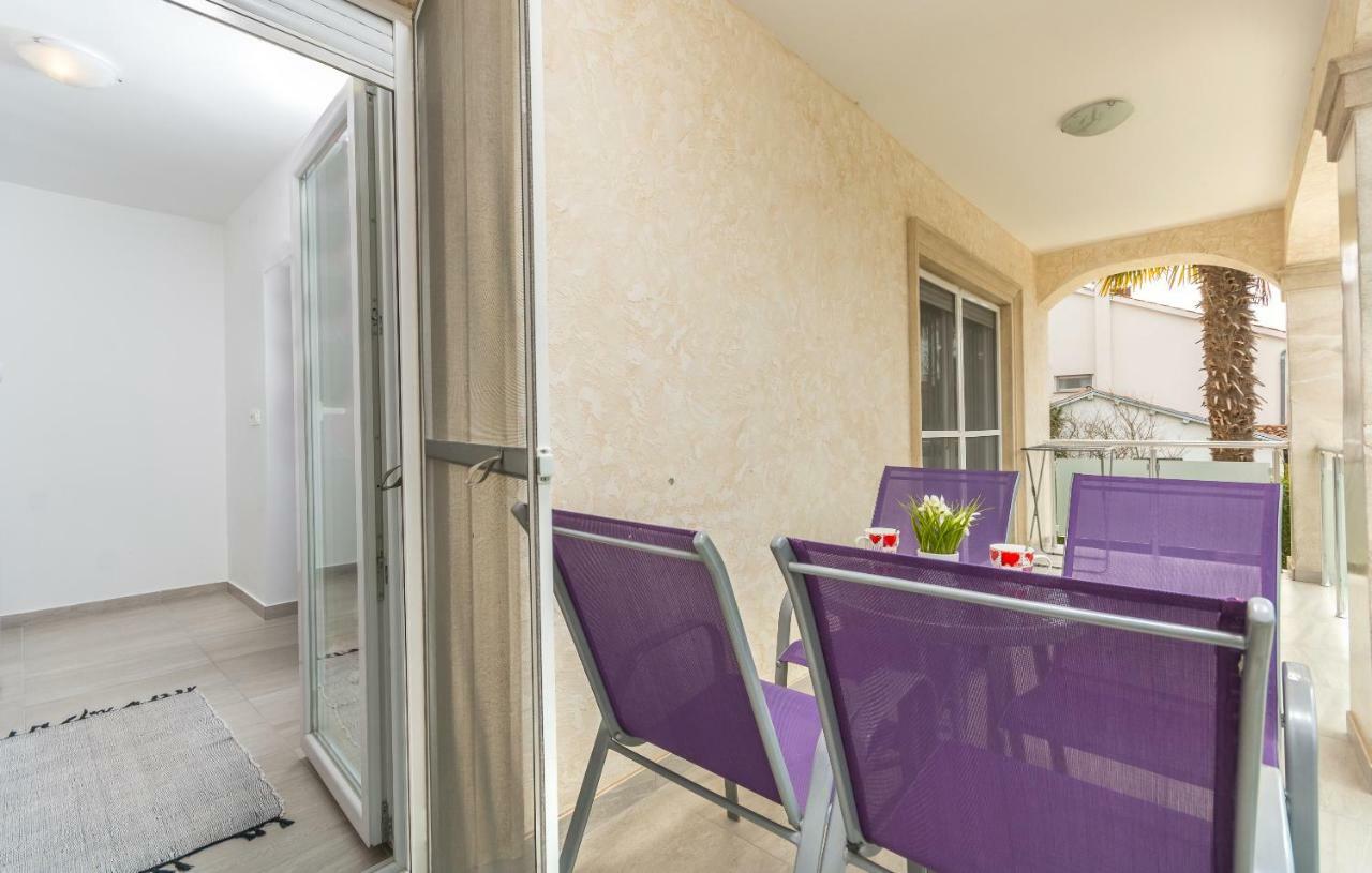 Villa Stephany ポレッチ エクステリア 写真