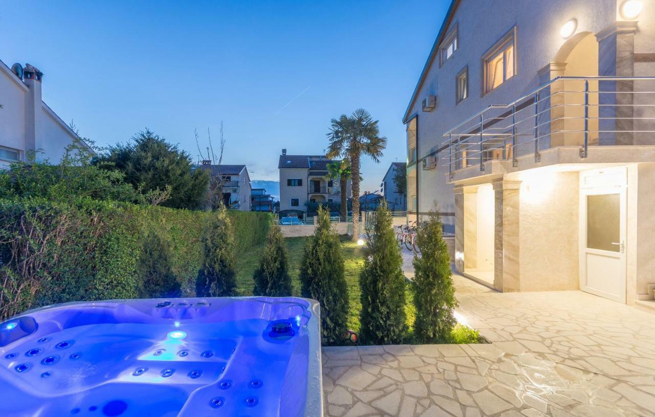 Villa Stephany ポレッチ エクステリア 写真