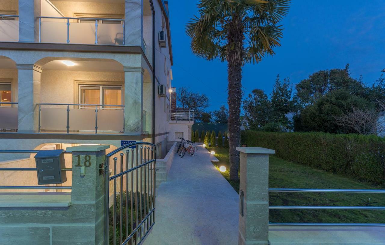 Villa Stephany ポレッチ エクステリア 写真
